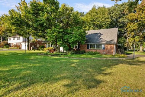 Tiny photo for 4259 Rose Garden Drive, Toledo, OH 43623 (MLS # 6135627)