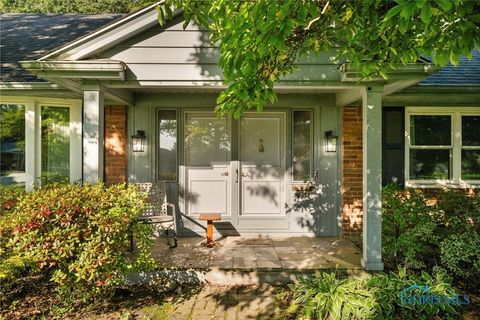 Tiny photo for 4259 Rose Garden Drive, Toledo, OH 43623 (MLS # 6135627)