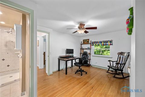 Tiny photo for 4259 Rose Garden Drive, Toledo, OH 43623 (MLS # 6135627)
