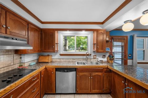 Tiny photo for 4259 Rose Garden Drive, Toledo, OH 43623 (MLS # 6135627)
