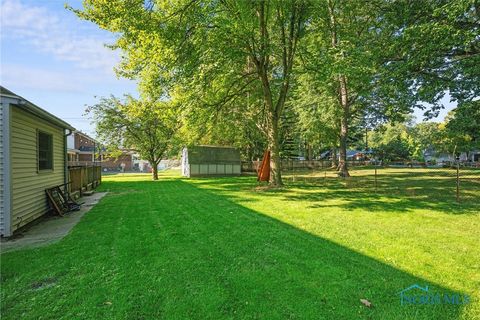 Tiny photo for 4259 Rose Garden Drive, Toledo, OH 43623 (MLS # 6135627)