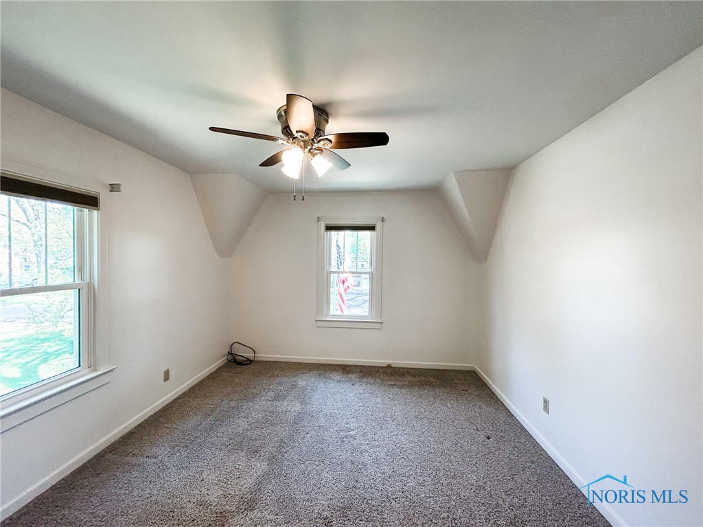 4815 Haddington Drive, Toledo, Ohio image 33