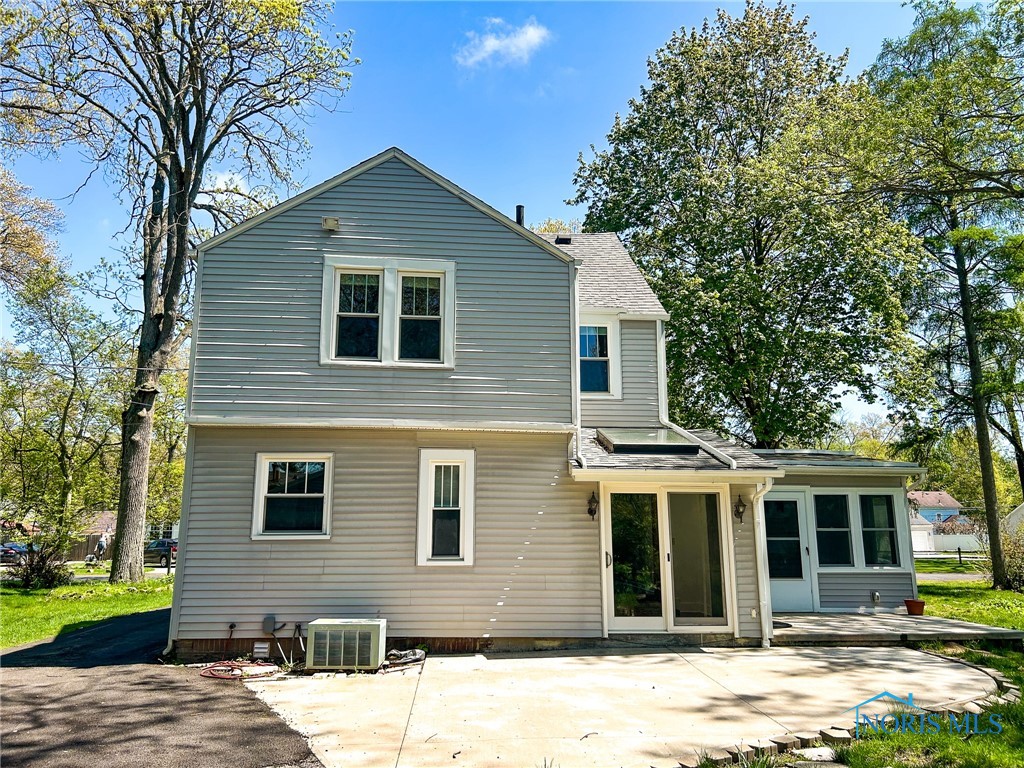 4815 Haddington Drive, Toledo, Ohio image 44