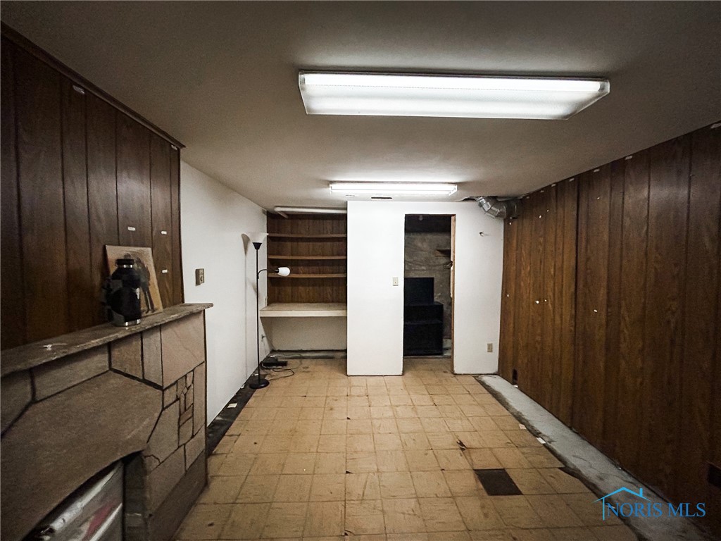 4815 Haddington Drive, Toledo, Ohio image 40