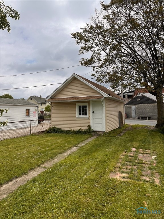 132 Bacon Street, Rossford, Ohio image 21