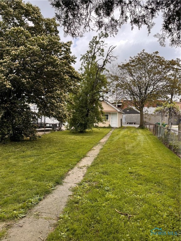132 Bacon Street, Rossford, Ohio image 17