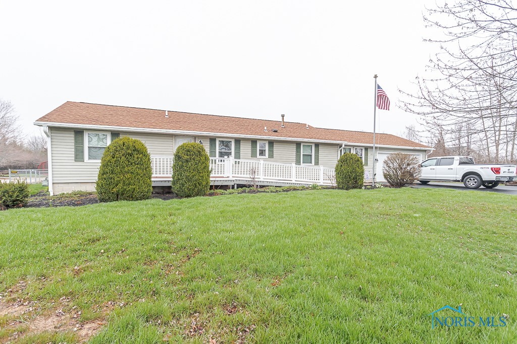 9317 W State Route 163, Oak Harbor, Ohio image 2