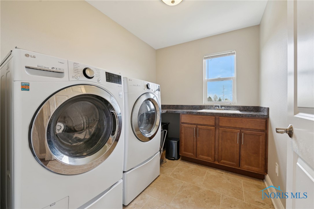 25434 Addington Court, Perrysburg, Ohio image 36