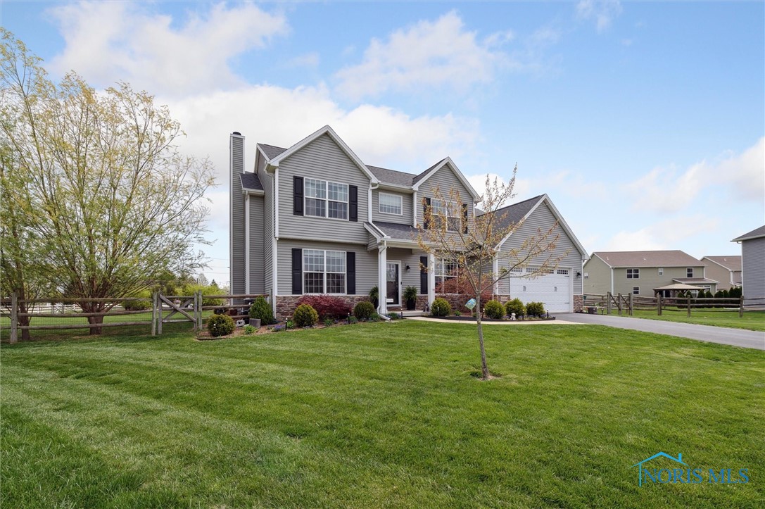 25434 Addington Court, Perrysburg, Ohio image 2