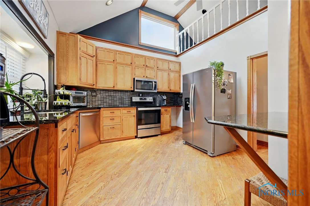 528 Liberty Street, Findlay, Ohio image 13