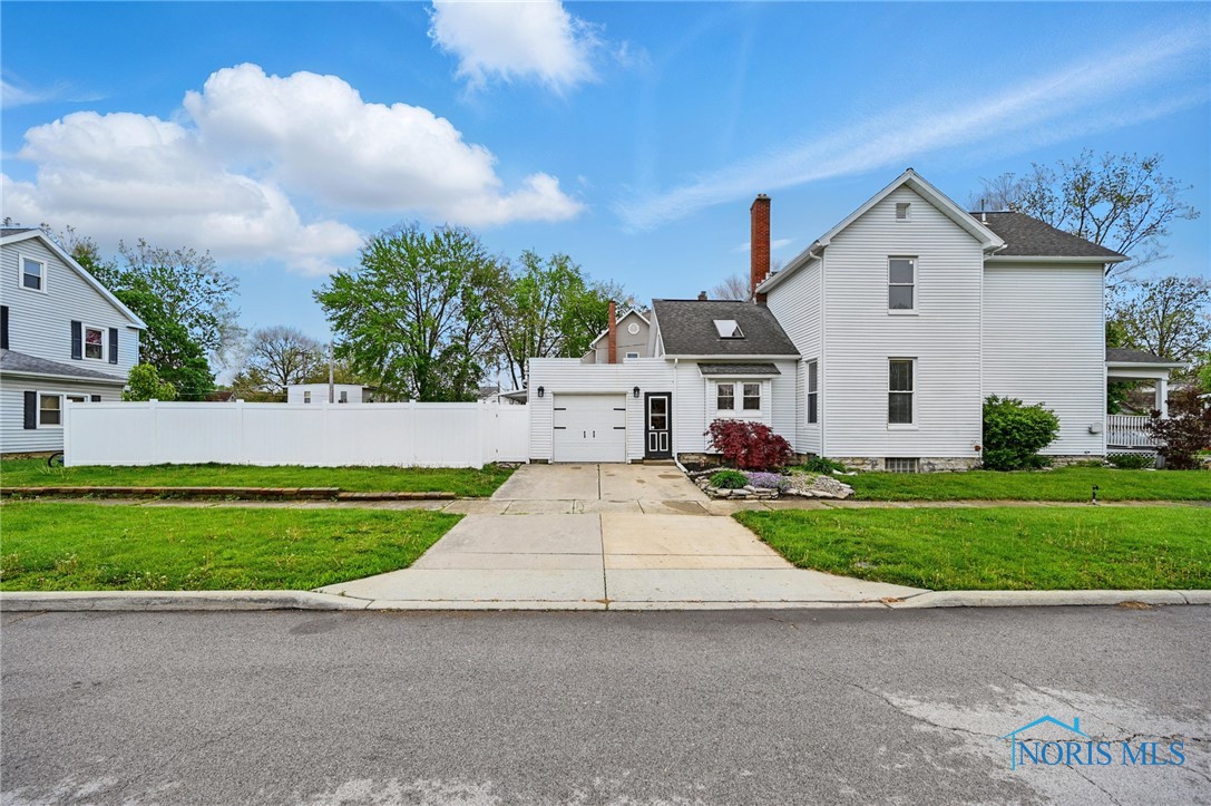 528 Liberty Street, Findlay, Ohio image 25