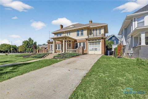 Tiny photo for 2950 Broadway Street, Toledo, OH 43614 (MLS # 6137005)