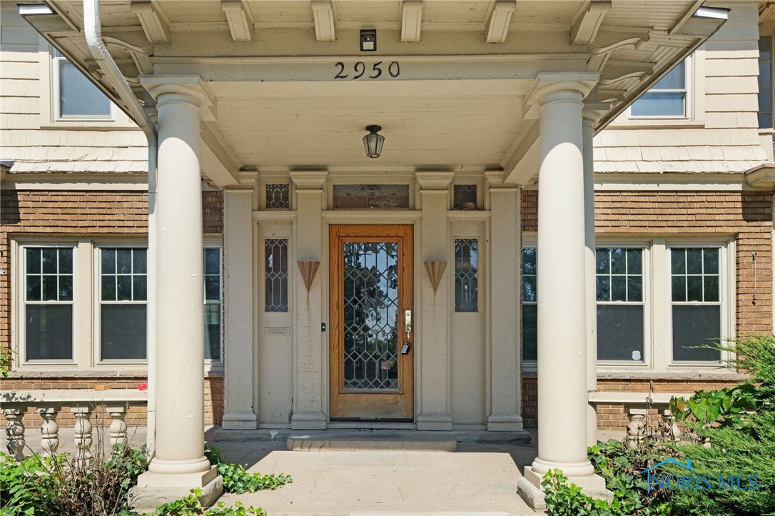 2950 Broadway Street