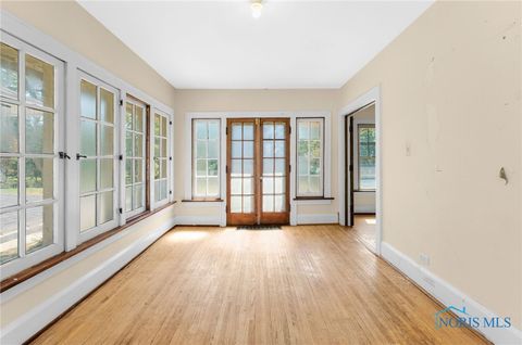 Tiny photo for 2950 Broadway Street, Toledo, OH 43614 (MLS # 6137005)
