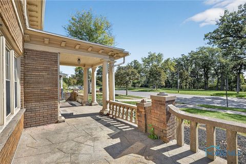 Tiny photo for 2950 Broadway Street, Toledo, OH 43614 (MLS # 6137005)