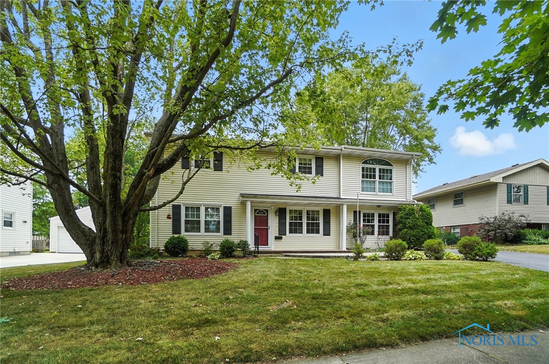2636 Hollybrook Drive