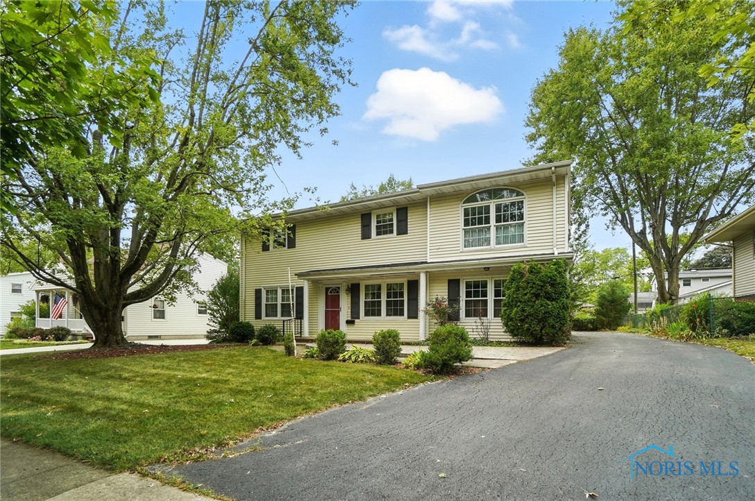 2636 Hollybrook Drive