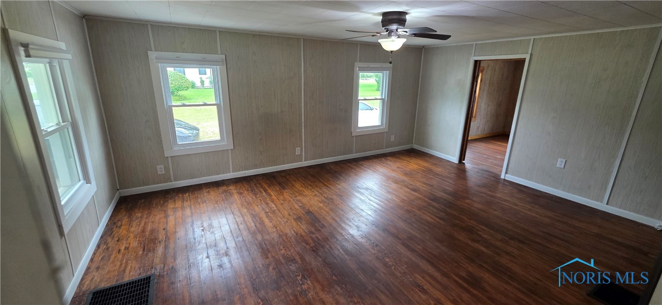 1037 Fishlock Avenue, Findlay, Ohio image 4
