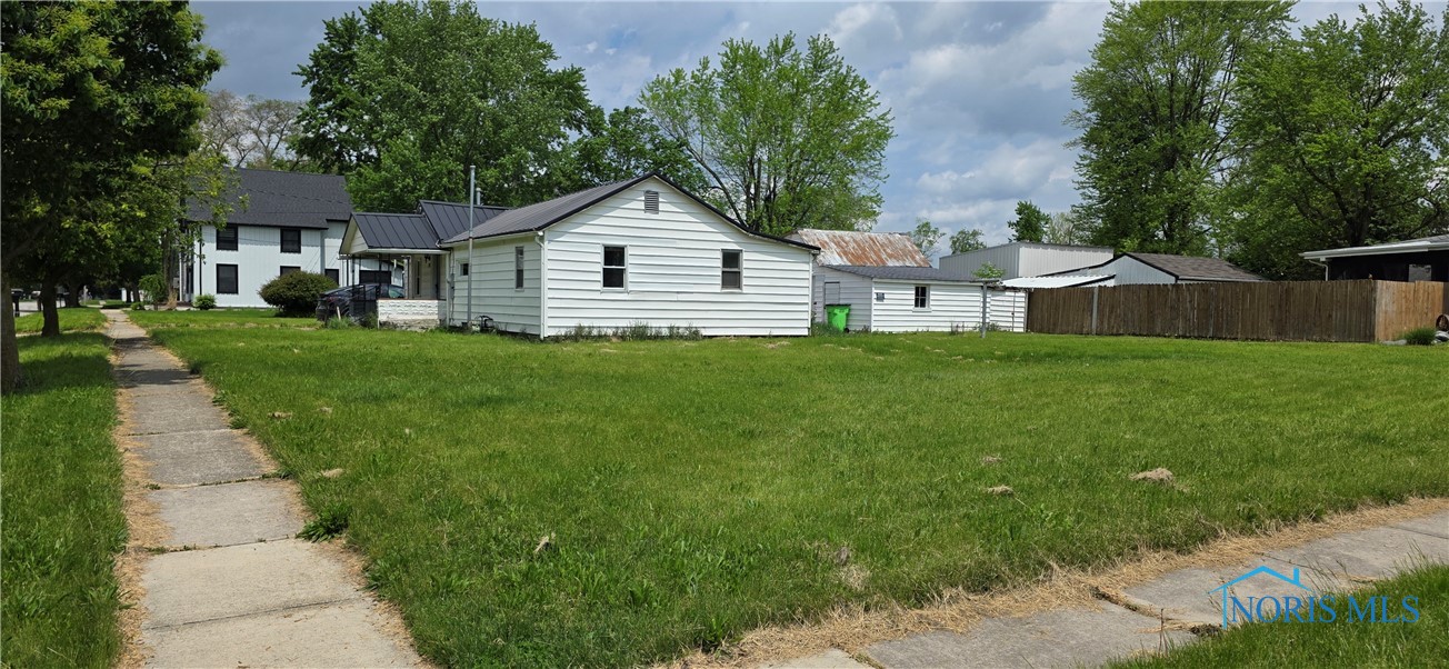 1037 Fishlock Avenue, Findlay, Ohio image 23