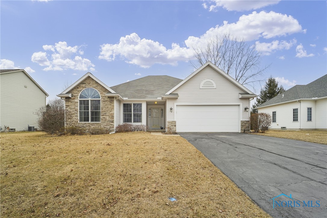7654 Sylvan Oaks Way, Sylvania, Ohio image 1