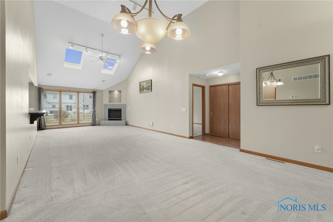 7654 Sylvan Oaks Way, Sylvania, Ohio image 4