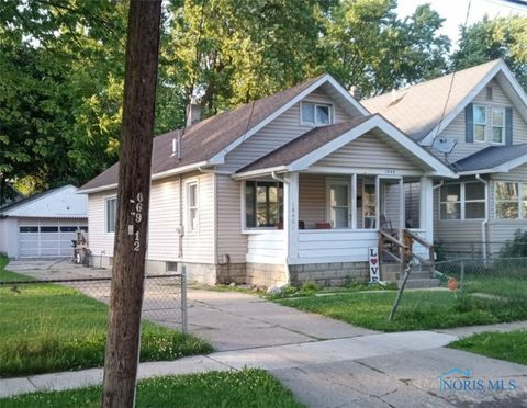 Photo of 1840 Talbot Street, Toledo, OH 43613 (MLS # 6136278)