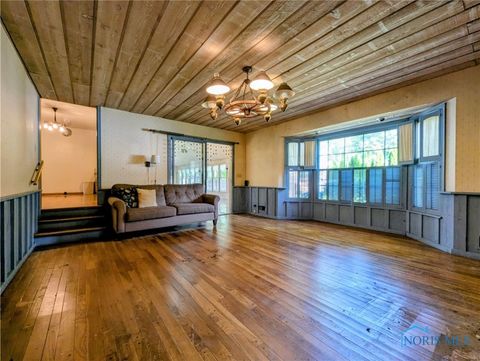 Tiny photo for 404 Walnut Street, Archbold, OH 43502 (MLS # 6135921)