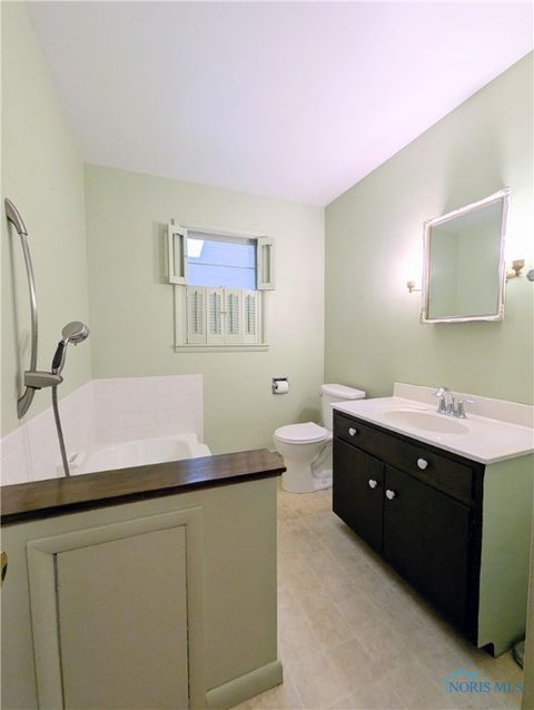 Tiny photo for 404 Walnut Street, Archbold, OH 43502 (MLS # 6135921)