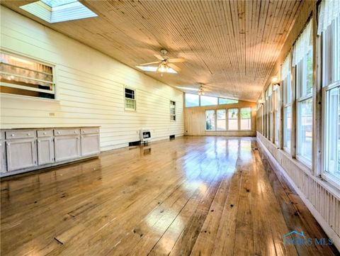 Tiny photo for 404 Walnut Street, Archbold, OH 43502 (MLS # 6135921)
