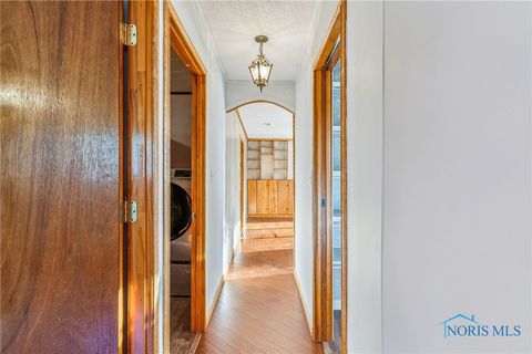 Tiny photo for 1010 Brenda Court, Findlay, OH 45840 (MLS # 6137019)