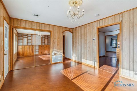 Tiny photo for 1010 Brenda Court, Findlay, OH 45840 (MLS # 6137019)