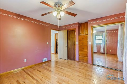 Tiny photo for 1010 Brenda Court, Findlay, OH 45840 (MLS # 6137019)