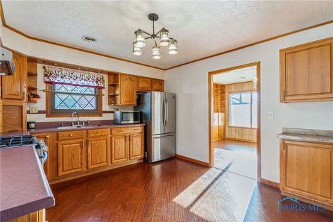 Tiny photo for 1010 Brenda Court, Findlay, OH 45840 (MLS # 6137019)