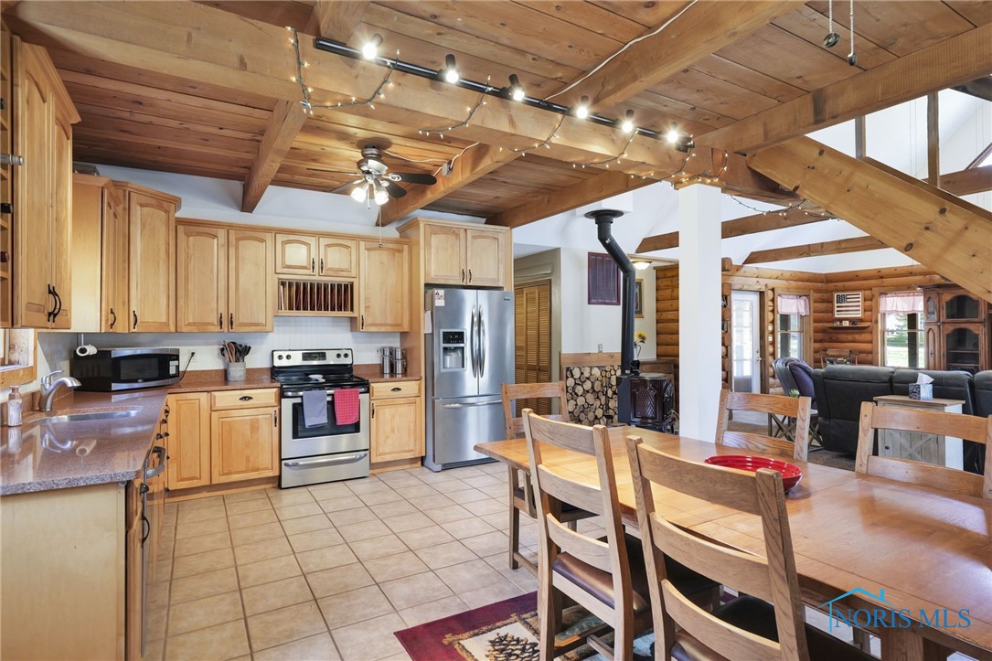 312 Antwerp Drive, Hicksville, Ohio image 4
