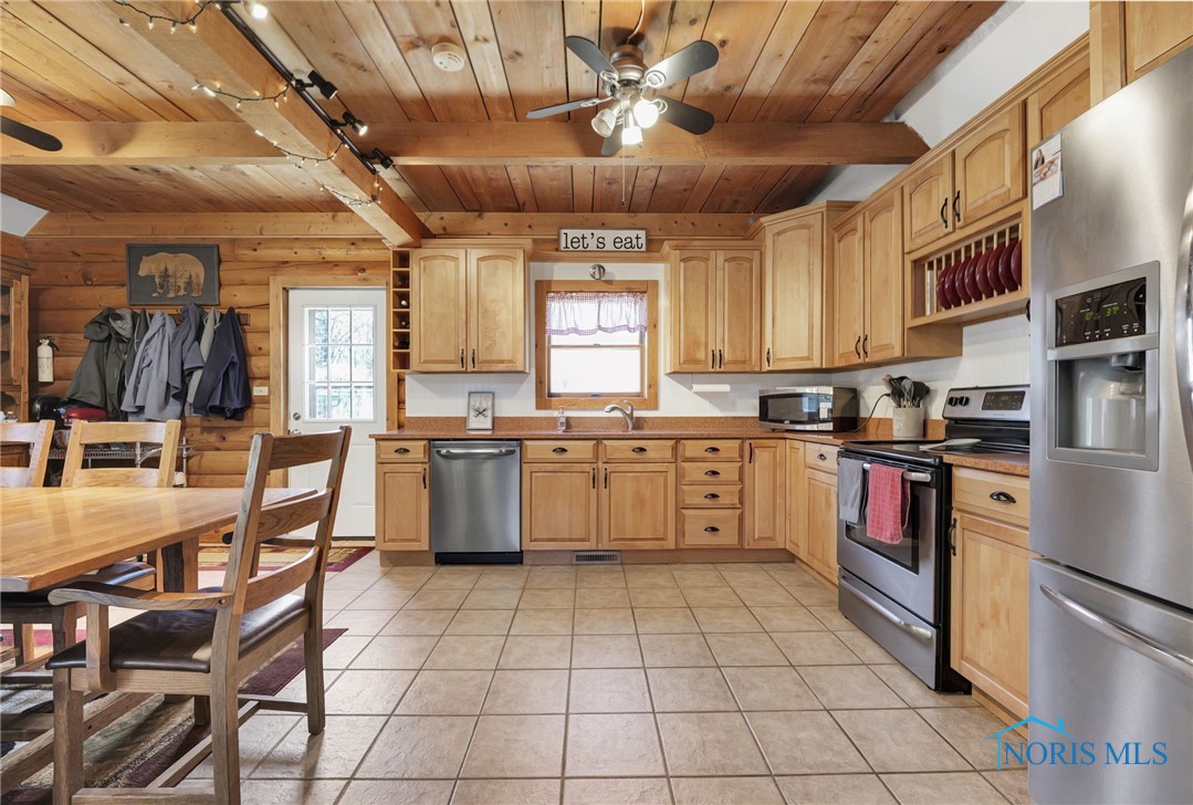 312 Antwerp Drive, Hicksville, Ohio image 6