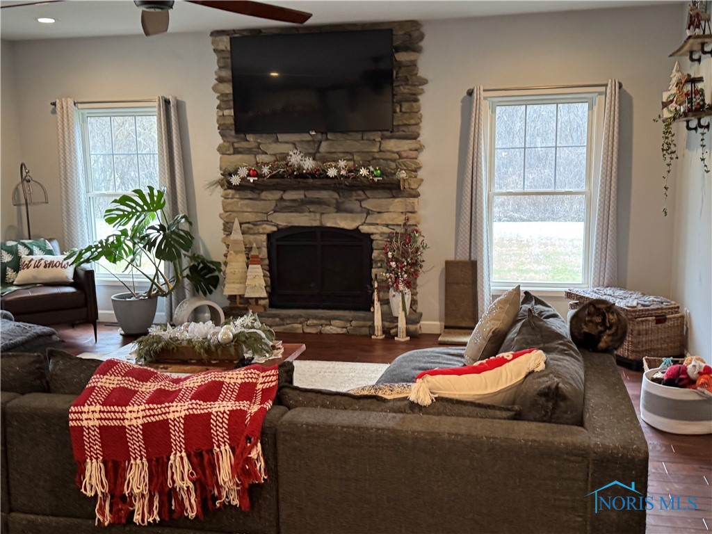 6937 Yawberg Road, Whitehouse, Ohio image 7