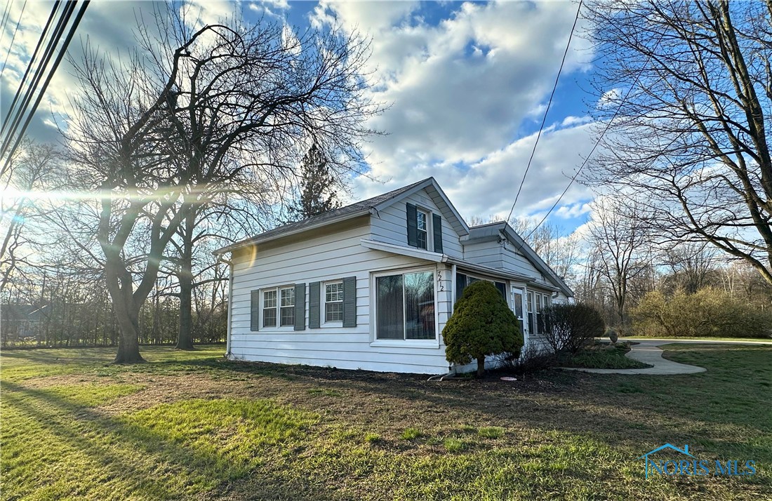 7212 Angola Road, Holland, Ohio image 4