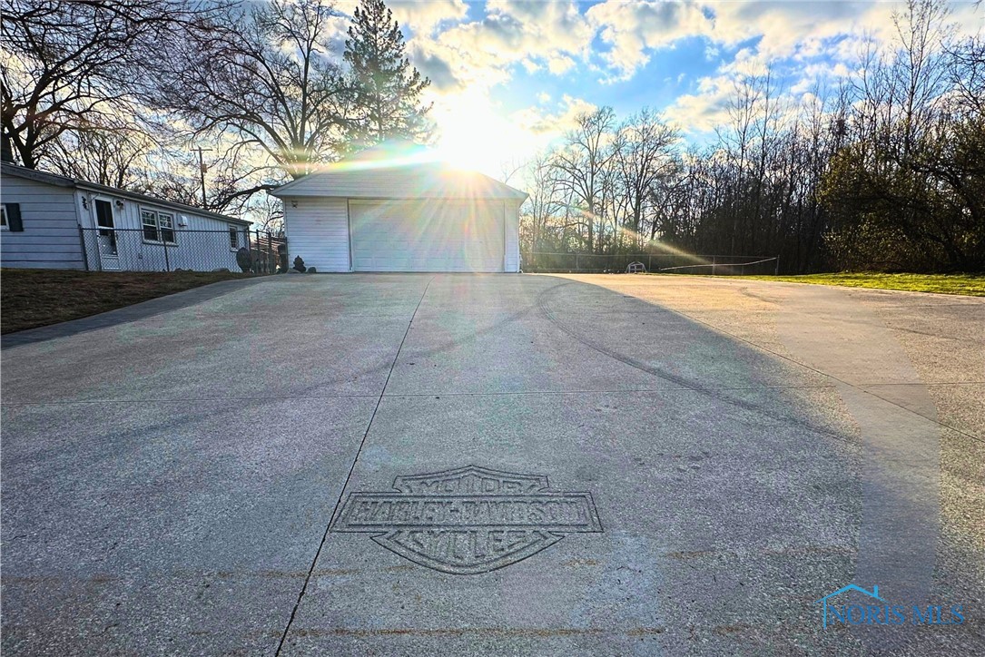 7212 Angola Road, Holland, Ohio image 25