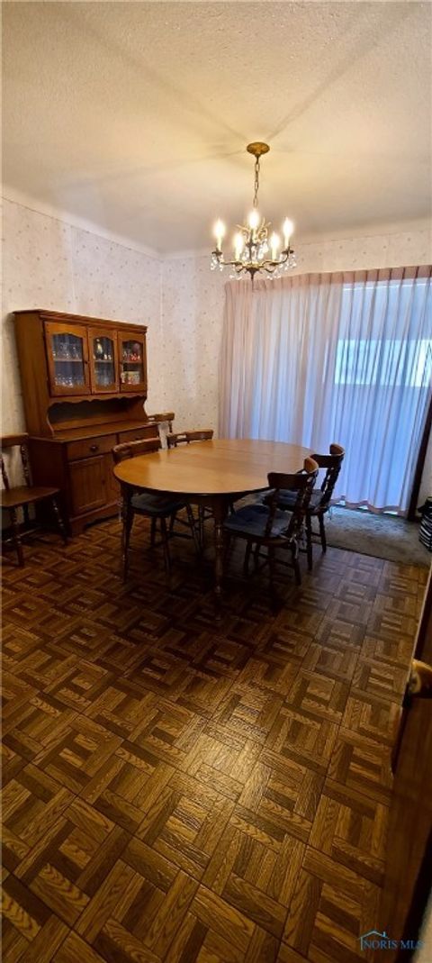 Tiny photo for 303 Eastwood Street, Wauseon, OH 43567 (MLS # 6136432)