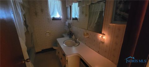 Tiny photo for 303 Eastwood Street, Wauseon, OH 43567 (MLS # 6136432)