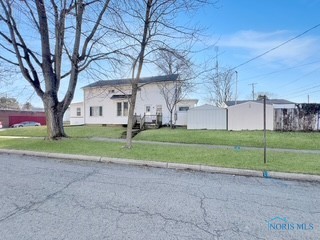 230 Hopkins Street, Defiance, Ohio image 4