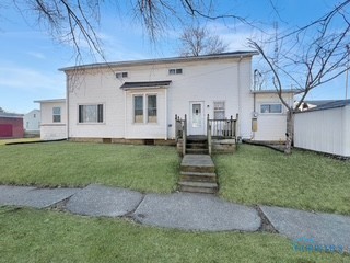230 Hopkins Street, Defiance, Ohio image 3