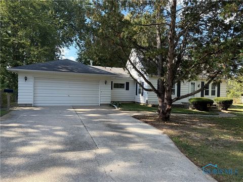 Tiny photo for 6111 Meteor Avenue, Toledo, OH 43623 (MLS # 6136777)