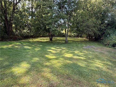 Tiny photo for 6111 Meteor Avenue, Toledo, OH 43623 (MLS # 6136777)