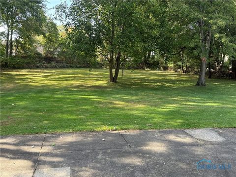 Tiny photo for 6111 Meteor Avenue, Toledo, OH 43623 (MLS # 6136777)