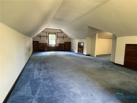 Tiny photo for 6111 Meteor Avenue, Toledo, OH 43623 (MLS # 6136777)