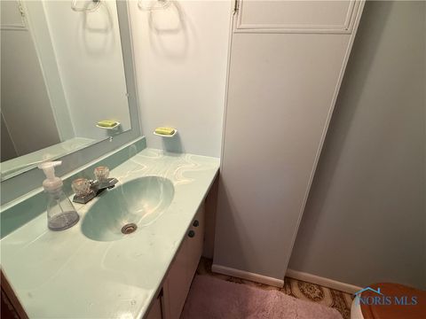 Tiny photo for 6111 Meteor Avenue, Toledo, OH 43623 (MLS # 6136777)