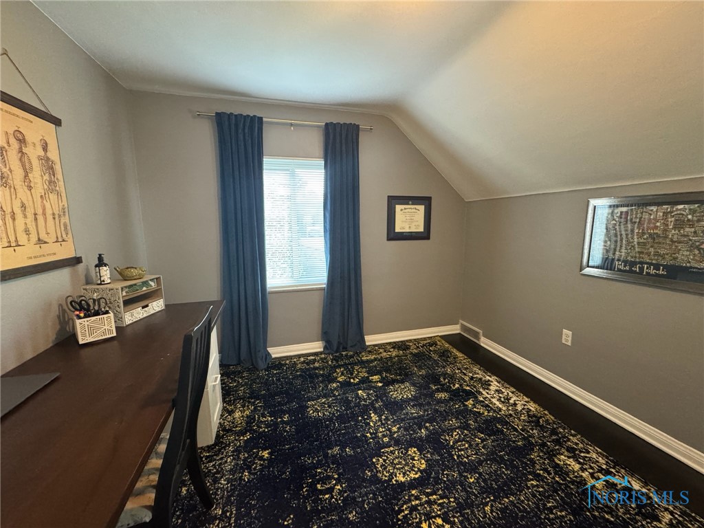 3244 Wendover Drive, Toledo, Ohio image 11