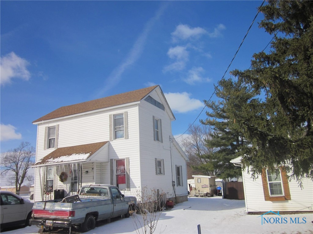 152 8th Avenue, Tiffin, Ohio image 1