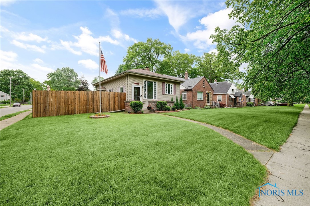 4254 Grantley Road, Toledo, Ohio image 1